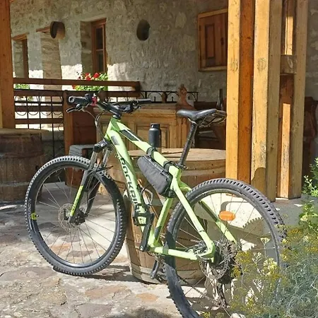 Karadi-Berger Wine And Bike Erdobenye Apartment Erdobenye