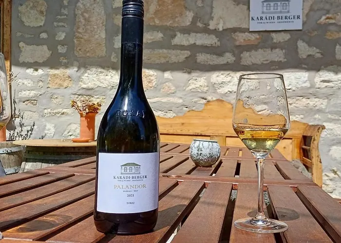 Karadi-berger Vendeghaz Daire *